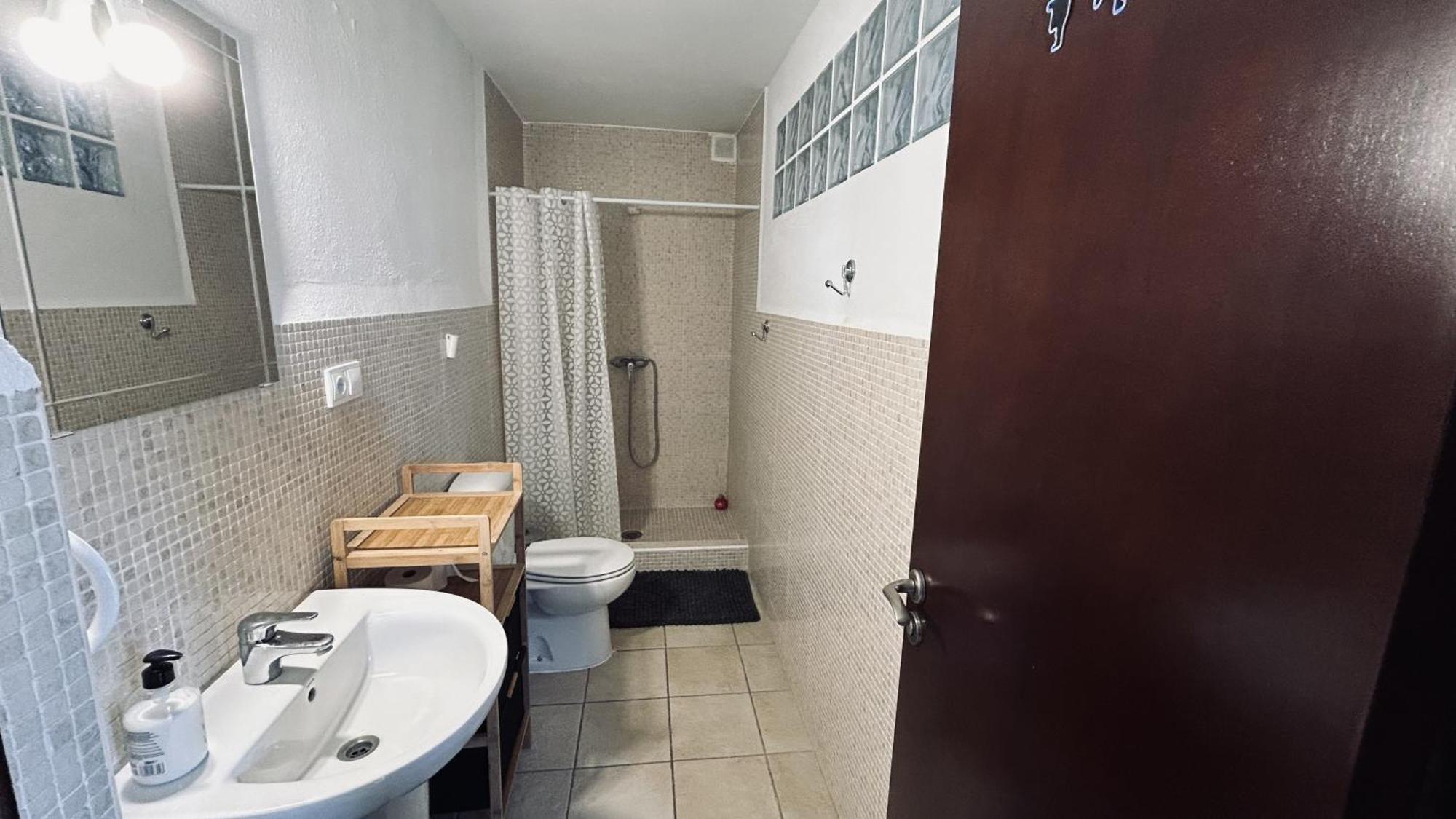 Extraordinaria Con Piscina Y Chimenea Hébergement de vacances *