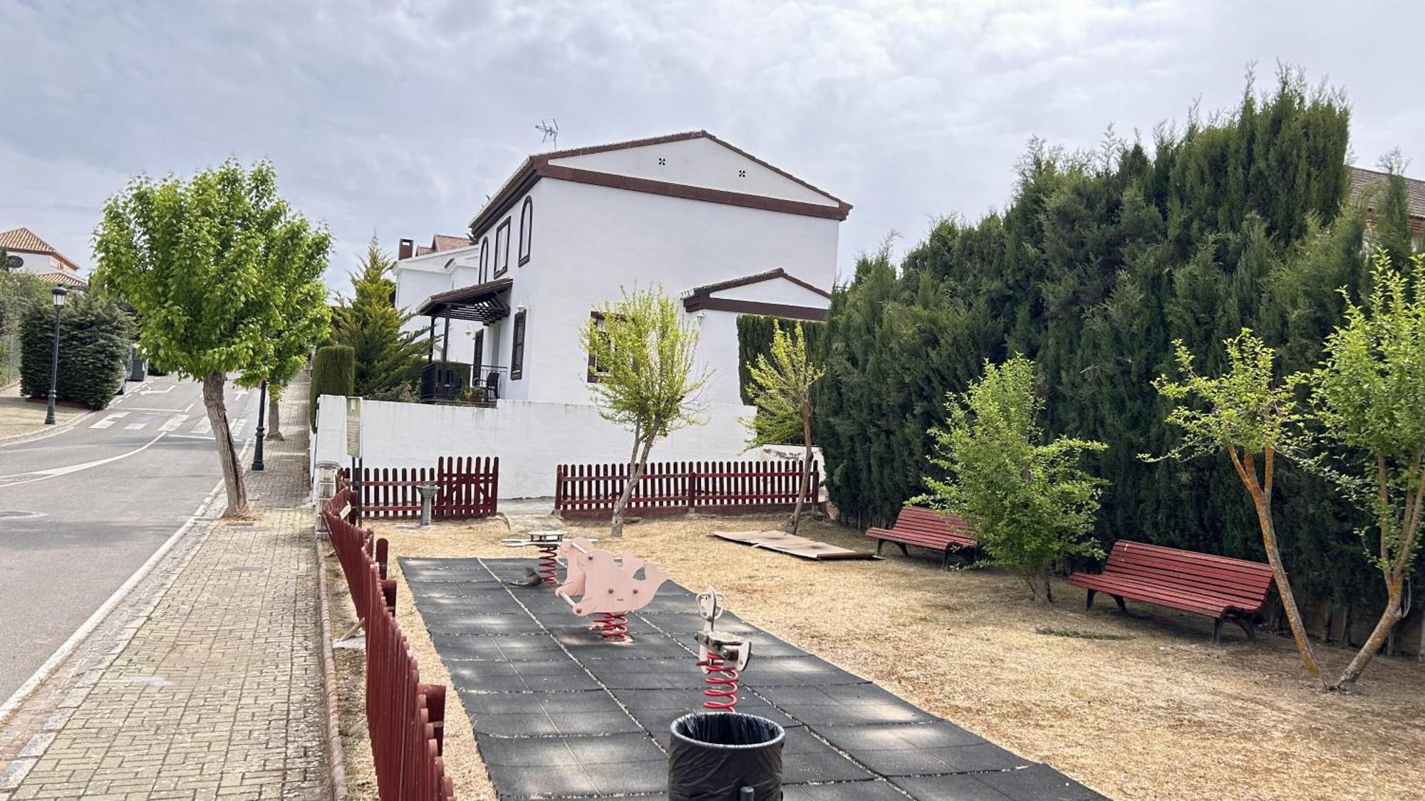 Hébergement de vacances Extraordinaria Con Piscina Y Chimenea *